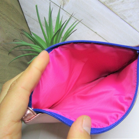 $2 Add-On - Ipsy Bag - Picture 4 of 4